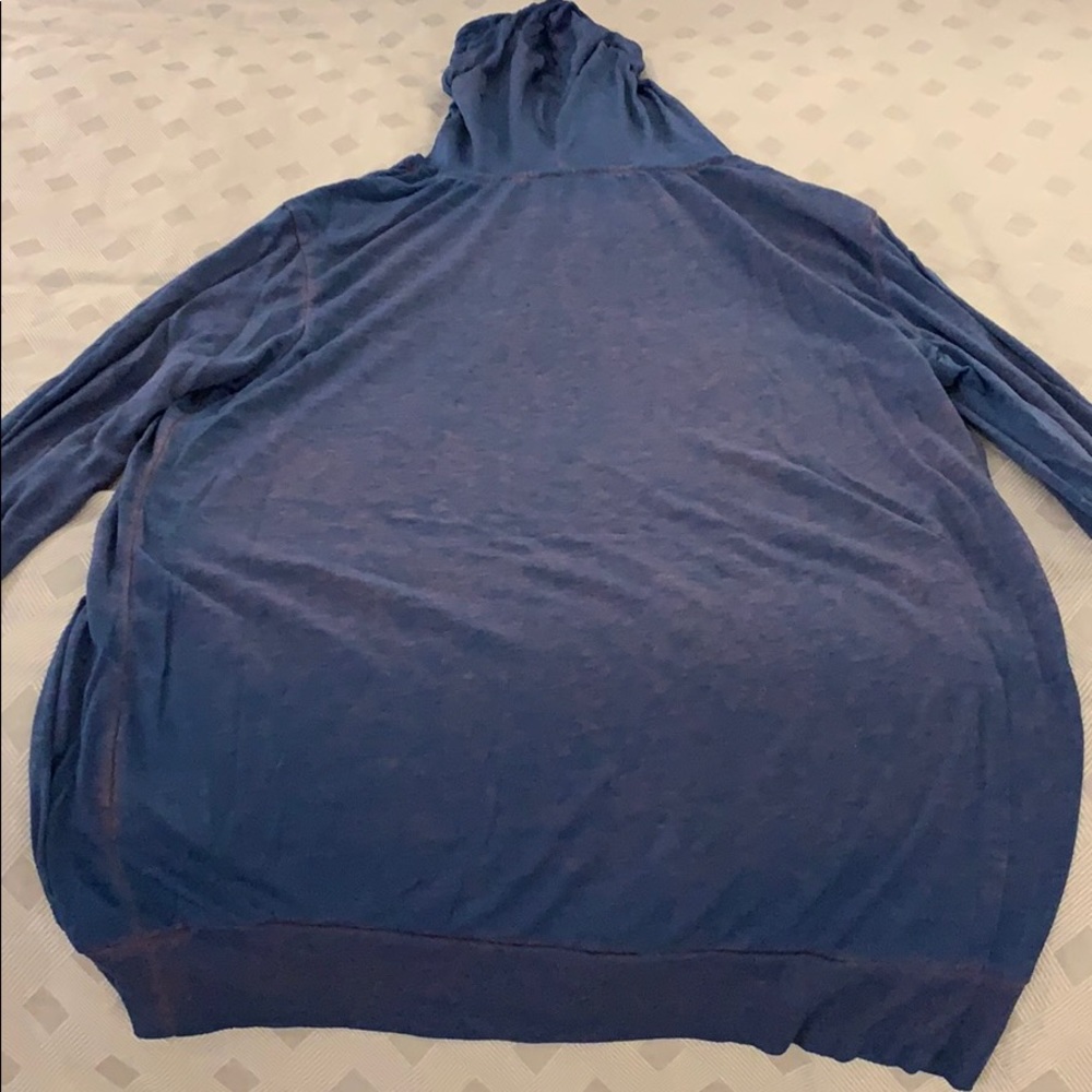 Colorfast sweatshirt - Picture 2 of 2